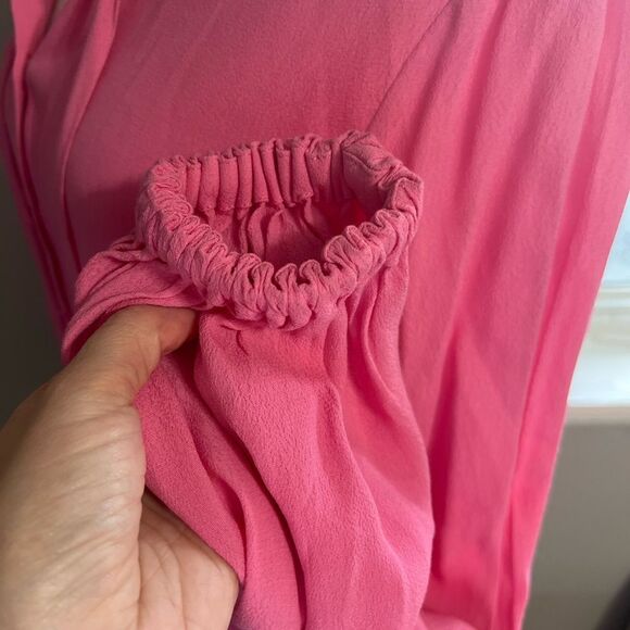 Diane von Furstenberg Tie Neck Blouse 4
Pink Oversized - Picture 6 of 13